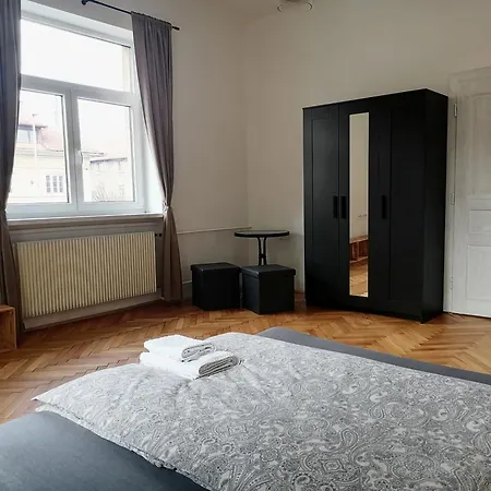 Pirc On Dunajska Street Ljubljana