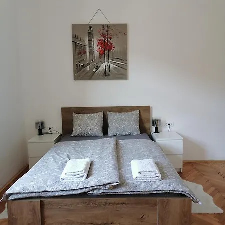 Pirc On Dunajska Street Apartament