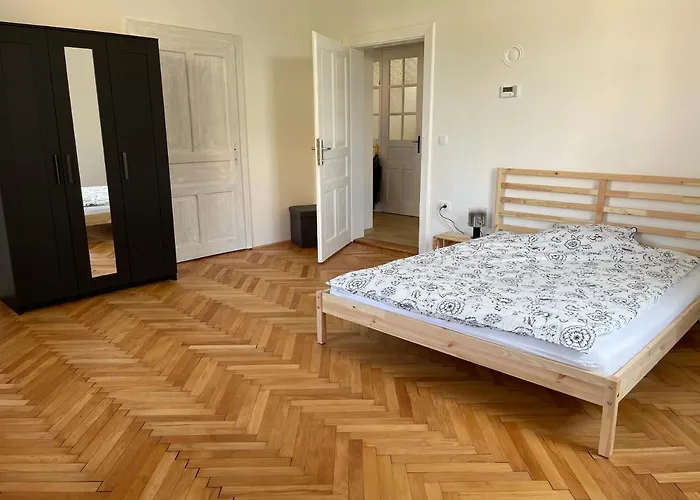 Pirc On Dunajska Street Lublana